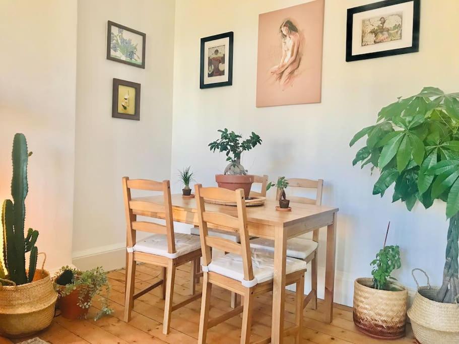 Cosy 2 Bedroom Flat In EDI Exterior photo